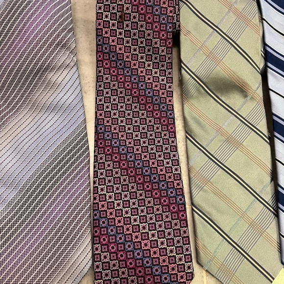 Men’s ties (10) bow ties (2) - Picture 3 of 6